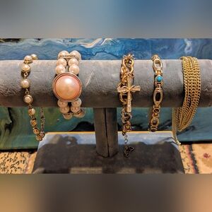 5 Vintage Faux Pearls, Gold/Silver Tones And Gemstone Bracelet Bundle